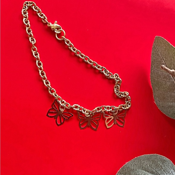 SALE Butterfly Anklet. Dainty Ladies Anklet. One of a Kind. Bundle & Save - Picture 4 of 5
